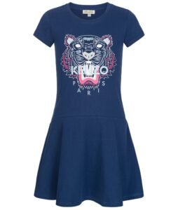 Fotografía profesional de producto para ropa infantil. Fotografía de producto de ropa infantil